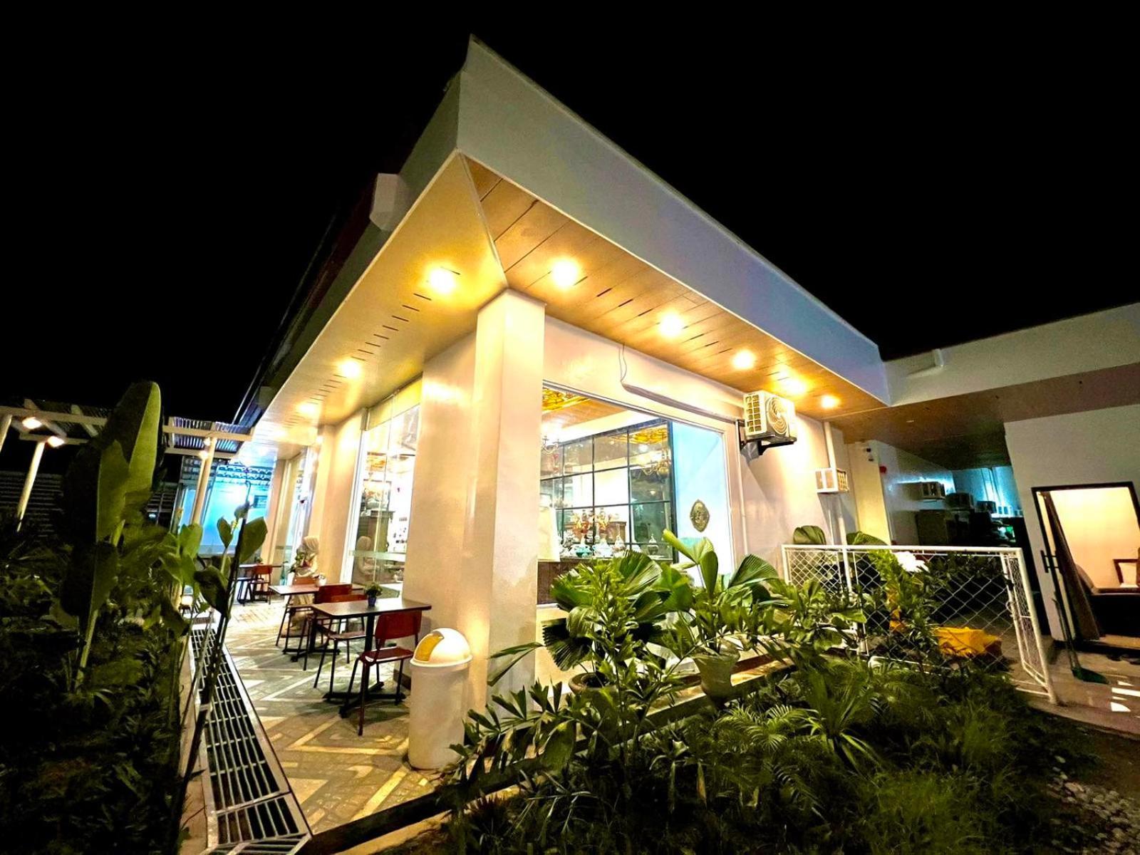 E&R Airport Hotel Dumaguete City Eksteriør billede